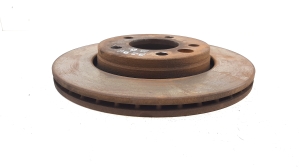 Tagumine piduriketas