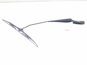 Esiklaasi puhasti hoob - 1S7117526CB