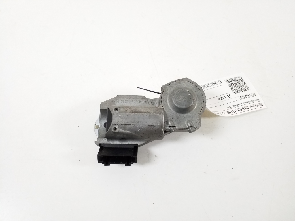 Used Mercedes Benz Vito Steering wheel locking mechanism A2114620130