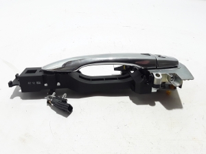 RENAULT Koleos (2016–2026) Front door external opening handle and its details - 3