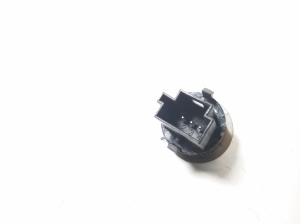 Mercedes Benz E-Class W212 (2009–2015) Sonstiger Sensor A2049057501 - 3