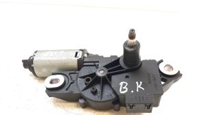  Rear wiper motor 