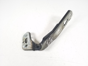 AUDI A6 ALLROAD C6 (2004–2011) Hood hinge 4F0823301 - 2