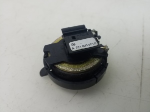Mercedes Benz CLS-Class 219 (2004–2010) Lautsprecher Tür vorne A2118200202 - 2