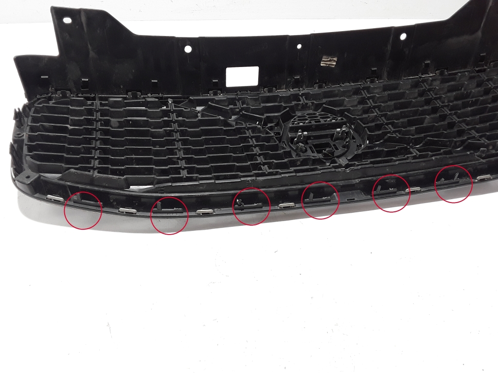 VOLVO XC60 2 generation (2017-2024) Front Upper Grill 31457607,31457607 22423555