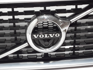  Front grille 