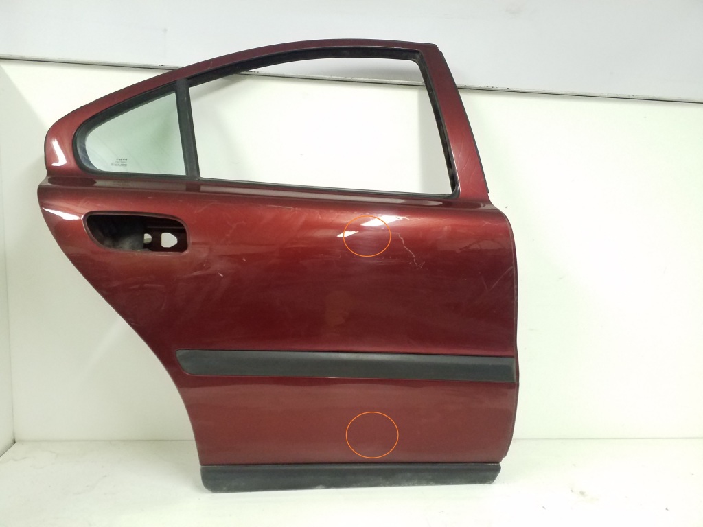 VOLVO S60 1 generation (2000-2009) Right Side Sliding Door 25040402