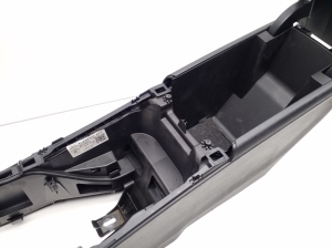 Mercedes Benz A-Class 176 (2012–2018) Salona konsoles cita detaļa a1766804801 - 3