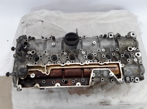 VOLVO XC90 (2002–2014) Cylinder head - 2