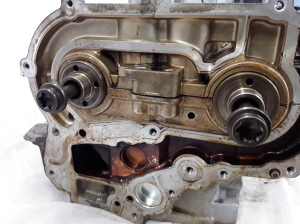 VOLVO XC90 (2002–2014) Cylinder head - 3