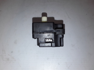 VOLVO XC60 (2008–2017) Salongi soojenduse klapi mootor 31348271 - 2