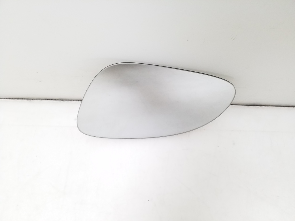 VOLKSWAGEN Passat B6 (2005-2010) Front Left Door Mirror Glass 25041365