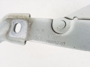 BMW 1 SERIES E82 (2007–2013) Kofferraumdeckelscharnier 7166752 - 3