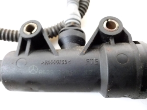 Mercedes Benz Vito W639 (2003–2014) Siduri peasilinder A6392900012 - 2