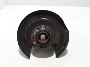   Rear hub 