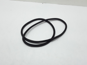  Rear side door sealing rubber 