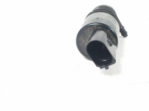 BMW 1 SERIES E82 (2007–2013) Front windshield washer pump 7302589 - 3