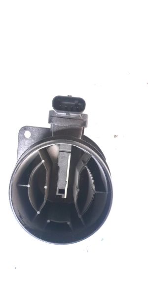 Skoda Superb (2015–2026) Mass air flow sensor 04L906461B - 2