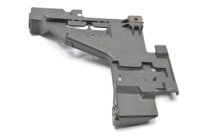 AUDI Q5 (2008–2017) Esitule kinnitus 10107-17075 - 4