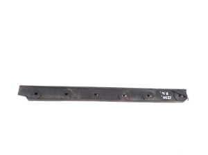   Rear bumper bracket 