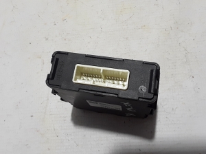 VOLVO XC40 (2017–2026) Control unit 31686384 - 3
