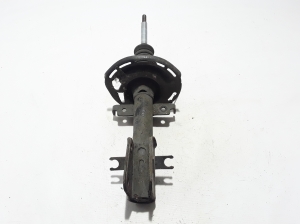 Front shock absorber