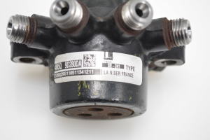 Ford Focus (2004–2011) High pressure fuel line 4M5Q9D280DA - 3
