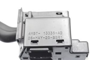 Ford Focus (2004–2011) Commande de clignotants 4M5T13335AD - 3