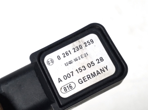 Mercedes Benz S-Class 221 (2005–2013) Sonstiger Sensor A0071530528 - 2
