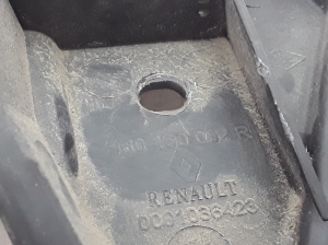 Opel Movano B (2010–2022) Esikaitseraua kinnitus 960160002R - 2