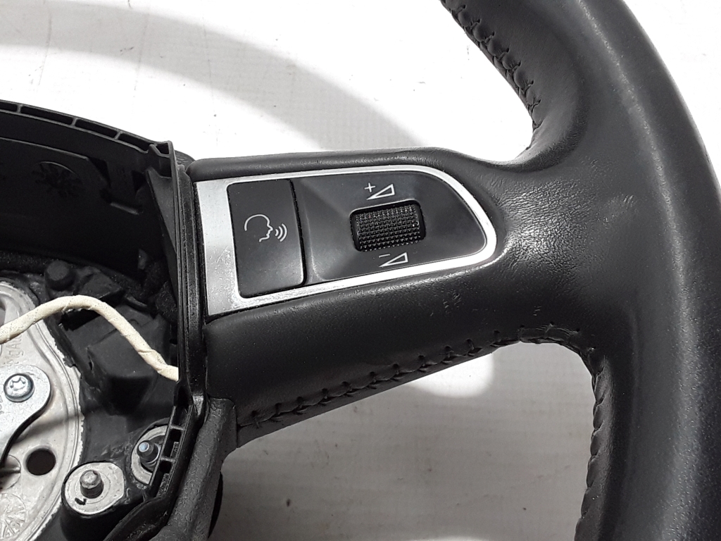 Used AUDI Q5 Steering wheel 8R0419091