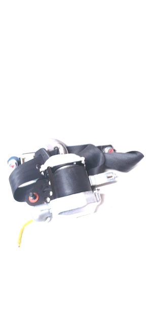 Hyundai i30 (2011–2017) Front seat belt 88820A6000TX - 2