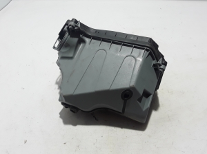  Fuse block holder under the hood 