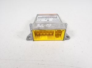 Mercedes Benz R-Class 251 (2006–2017) Airbag module A1648209826 - 2