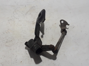 AUDI Q5 (2008–2017) Niveausensor vorne 1T0907503