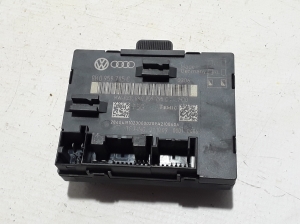  Rear side door control unit 