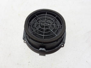  Rear side door speaker 