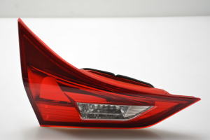 Tail light on trunk lid - 05170237L