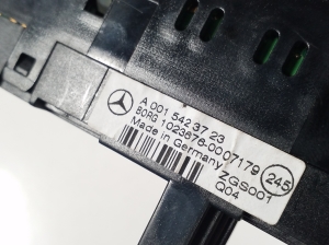Mercedes Benz R-Class 251 (2006–2017) Parkimissüsteemi ekraan A0015423723 - 3