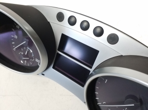 Mercedes Benz R-Class 251 (2006–2017) Instrument cluster A2515404448 - 2