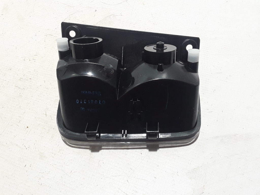 Used RENAULT Trafic Rear fog lamp 8200968063