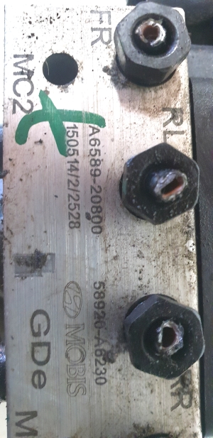 Hyundai i30 (2011–2017) ABS unit A658920800 - 2