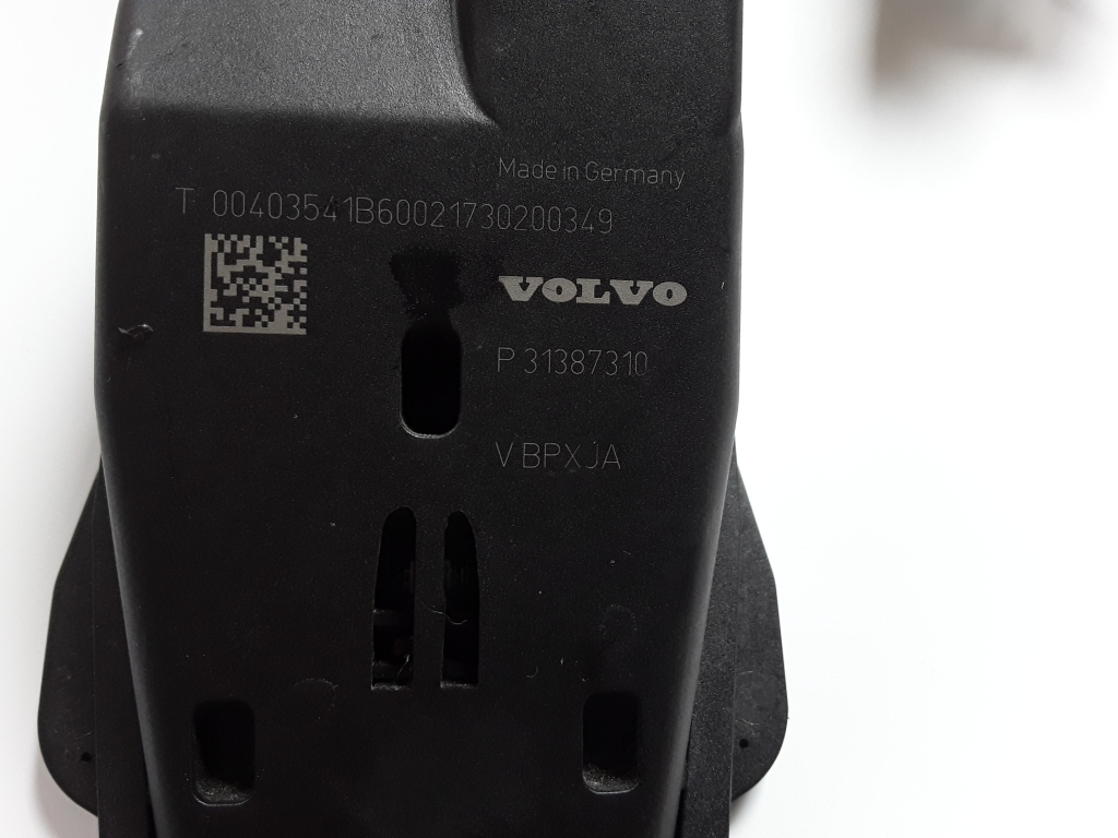 VOLVO XC60 2 generation (2017-2024) Камера передняя 31387310 22566852