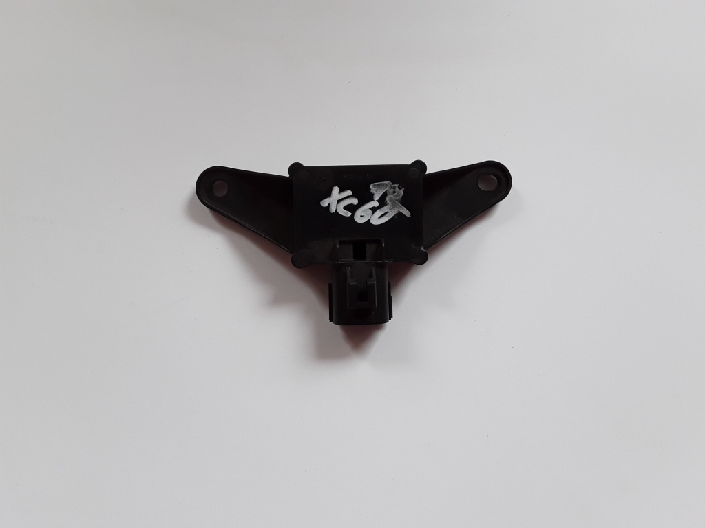 Used VOLVO XC60 Fuel pump control module 31405746