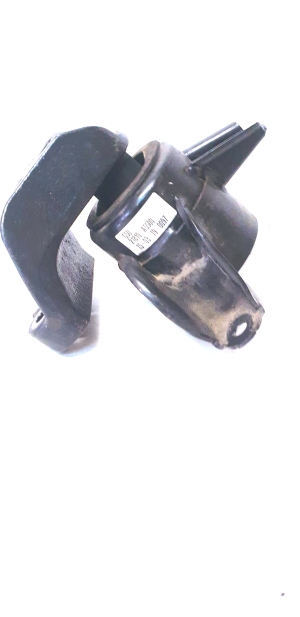 Engine mount - 21810A5500