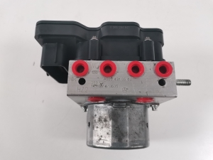 Mercedes Benz A-Class 176 (2012–2018) ABS unit A0004310500 - 2
