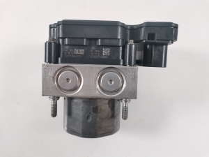 Mercedes Benz A-Class 176 (2012–2018) ABS unit A0004310500 - 3