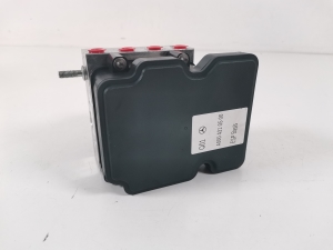 Mercedes Benz A-Class 176 (2012–2018) ABS unit A0004310500 - 5