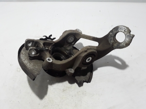AUDI Q5 (2008–2017) Rear wheel hub 8R0505436 - 2
