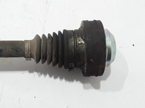 AUDI Q5 (2008–2017) Antriebswelle hinten und ihre Teile 8R0501203 - 3
